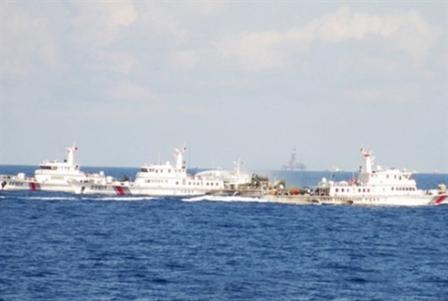 Les navires chinois entravent les navires chargés de l application de la loi du Vietnam